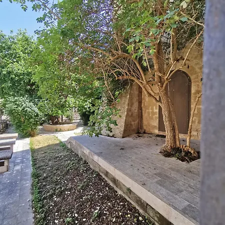 La Casa Di Bianca Матера